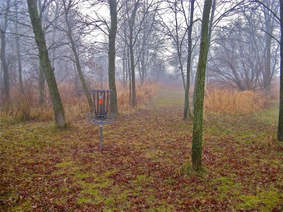 University of Wisconsin Parkside, West, Hole 16 Reverse (back up the fairway)