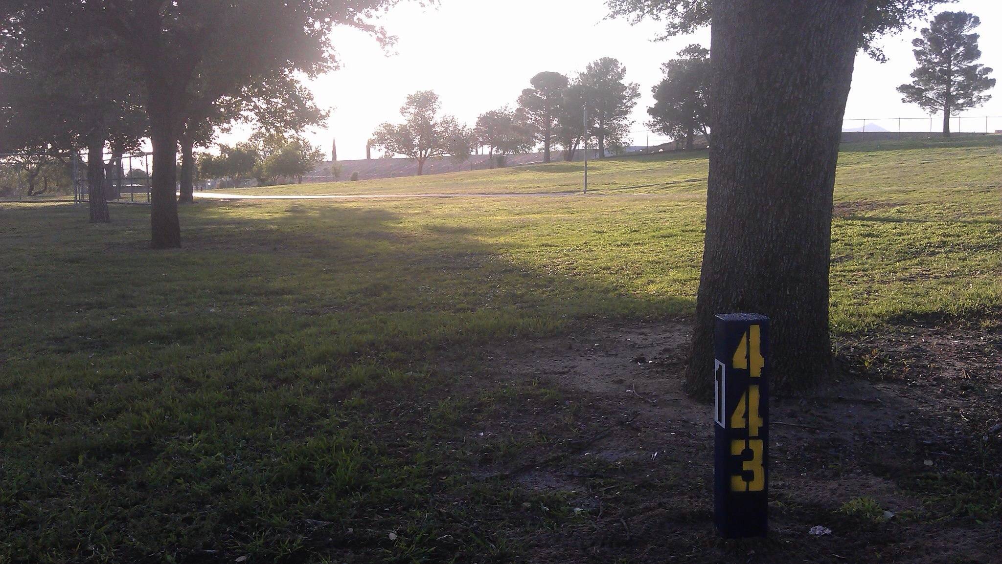 Hole 1 • Lionel Forti Park (El Paso, TX) Disc Golf Courses Disc Golf Scene