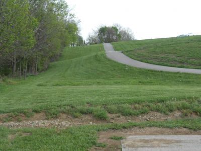 Herb Botts Memorial Park, Indian Mound DGC, Hole 8 Tee pad