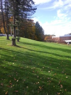 Binghamton University DGC, Main course, Hole 18 Tee pad