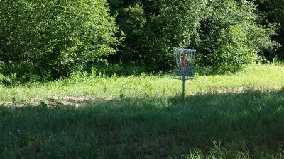 Grayling Township Park, Main course, Hole 4 Putt