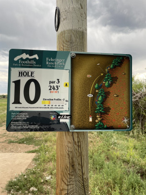 Fehringer Ranch, Main course, Hole 10 Hole sign