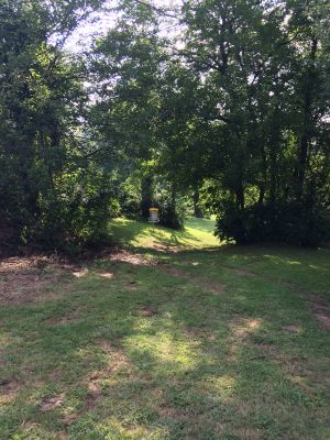 Sunset Hills Country Club, Main course, Hole 8 Short approach