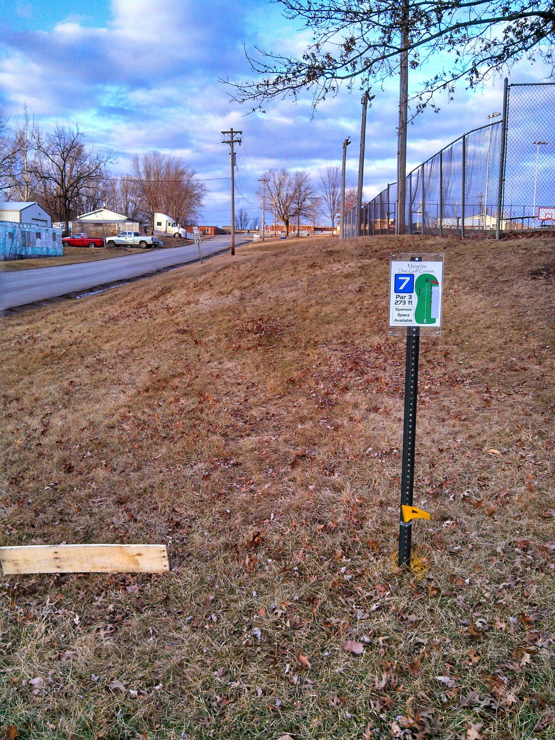 Hole 7 • Memphis DGC (Memphis, MO) Disc Golf Courses Disc Golf Scene