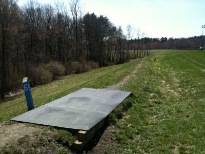 Pye Brook Park, Main course, Hole 6 Tee pad