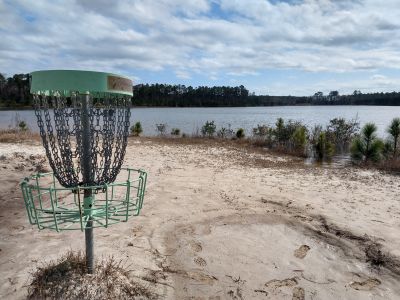 New World Disc Golf, Main course, Hole 15 Putt