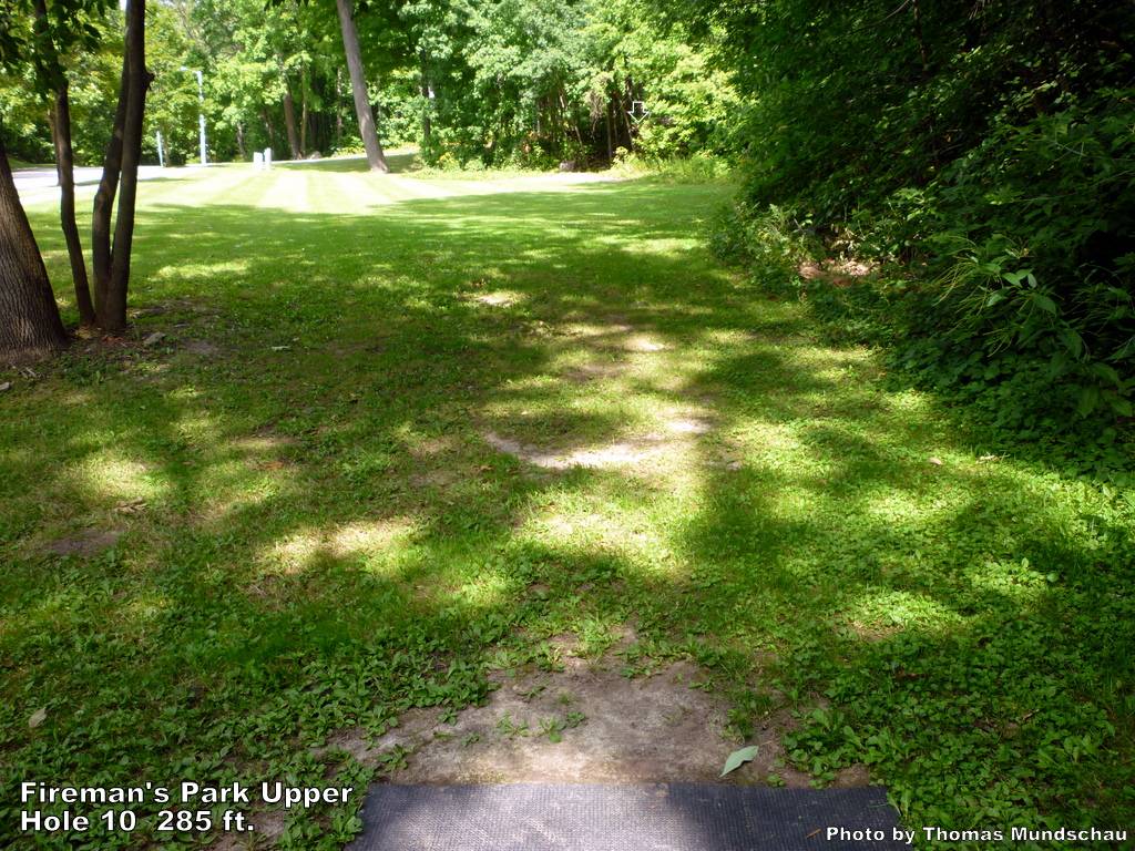 Hole 10 • Fireman #39 s Park Upper (Slinger WI) Disc Golf Courses Disc