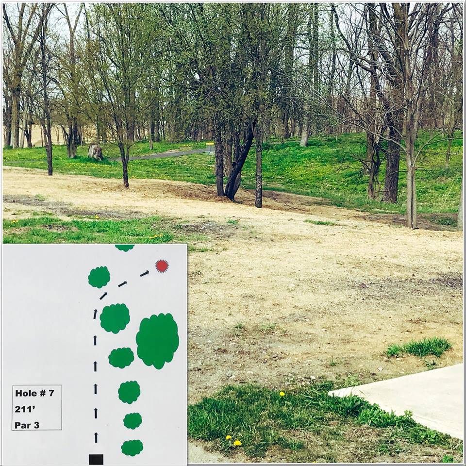 Hole 7 • Akron Community DGC (Akron, IN) Disc Golf Courses Disc