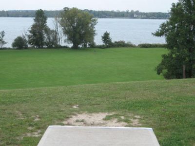 Beaver Island State Park, Main course, Hole 4 Middle tee pad