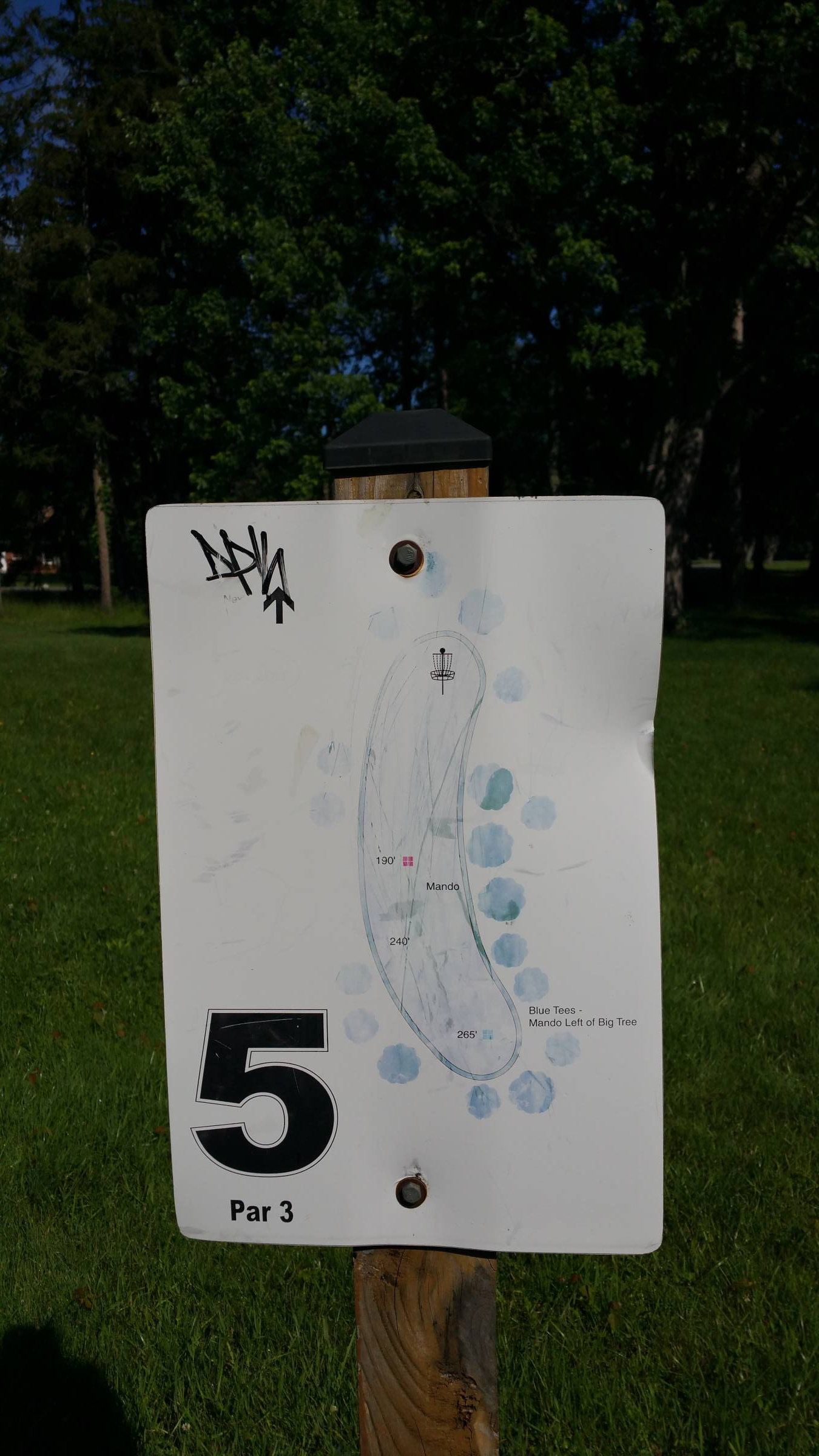 Hole 5 • Como Lake Park (Lancaster, NY) Disc Golf Courses Disc Golf