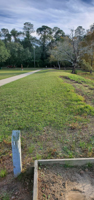 Municipal Park Red Course, Main course, Hole 11 Tee pad