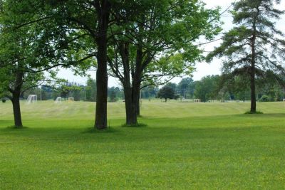 Churchville Park, Main course, Hole 18 Tee pad