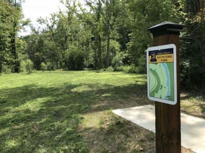 South Fork Park, Main course, Hole 3 Hole sign