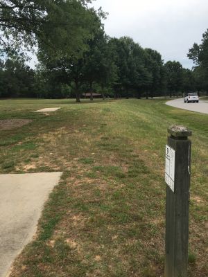 Sandy Creek Park, Main course, Hole 9 Long tee pad