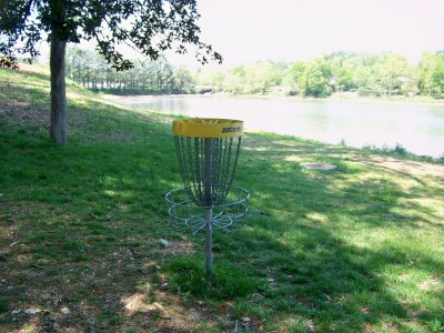 Lake Olmstead Park, Main course, Hole 15 Putt