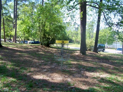 Lake Olmstead Park, Main course, Hole 14 Putt