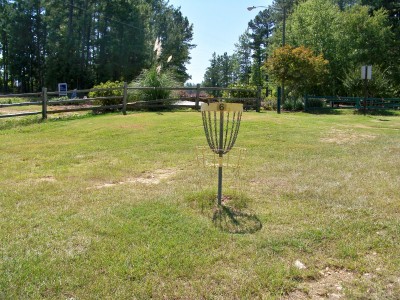 Deer Lick Park, Main course, Hole 6 Putt