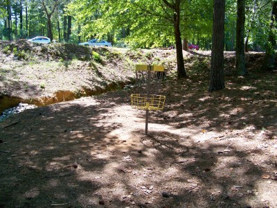 Deer Lick Park, Main course, Hole 1 Putt