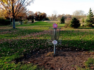 Hudson Mills Metropark, Original course, Hole 4 Reverse (back up the fairway)