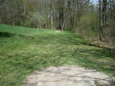 Hudson Mills Metropark, Monster course, Hole 1 Short tee pad