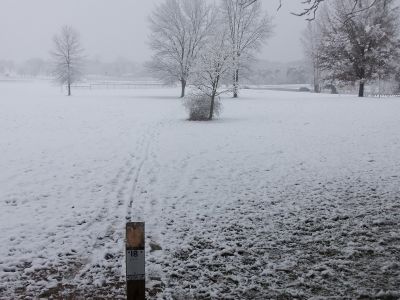 Cascade Township Park, Main course, Hole 18 Tee pad