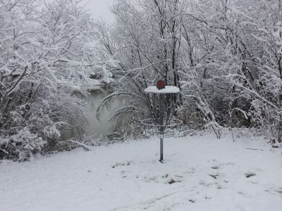 Cascade Township Park, Main course, Hole 17 Putt