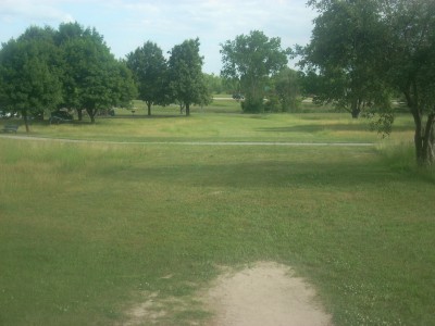 Cascade Township Park, Main course, Hole 9 