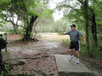 USF Riverfront Park, Main course, Hole 7 Tee pad