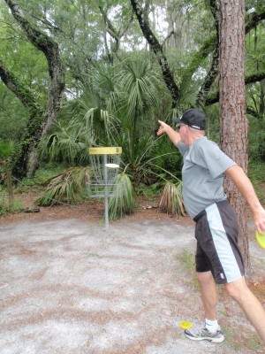 USF Riverfront Park, Main course, Hole 8 Putt