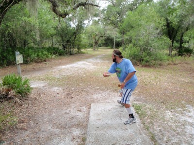 USF Riverfront Park, Main course, Hole 13 Tee pad