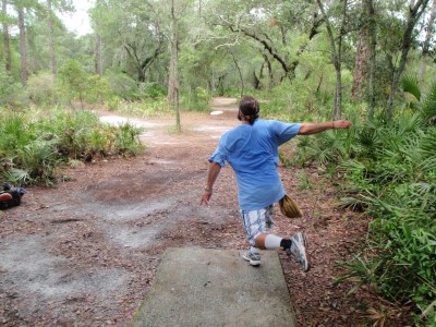 USF Riverfront Park, Main course, Hole 16 Tee pad