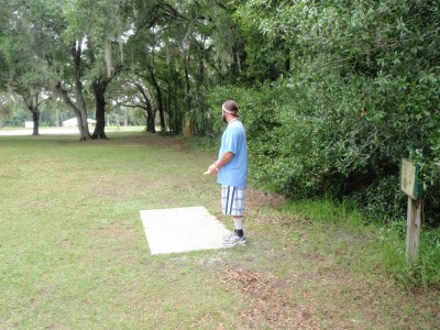 USF Riverfront Park, Main course, Hole 5 Tee pad