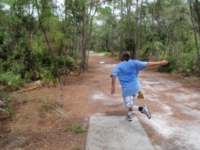 USF Riverfront Park, Main course, Hole 17 Tee pad