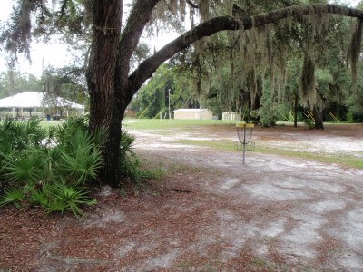 USF Riverfront Park, Main course, Hole 6 Putt