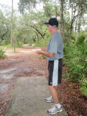 USF Riverfront Park, Main course, Hole 16 Tee pad