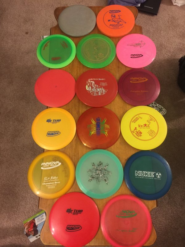Discs for sale or trade · Disc Golf Scene